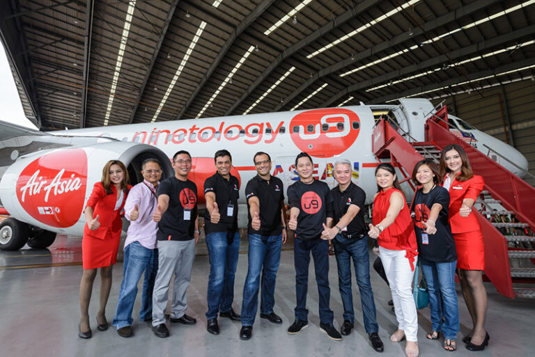 Ninetology and Qualcomm Unveils AirAsia Aircraft Livery