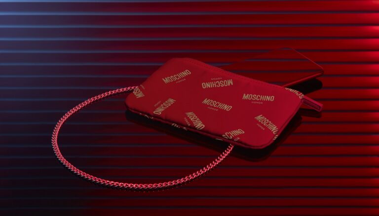 HONOR and Moschino Collaborates for the HONOR 20 Series