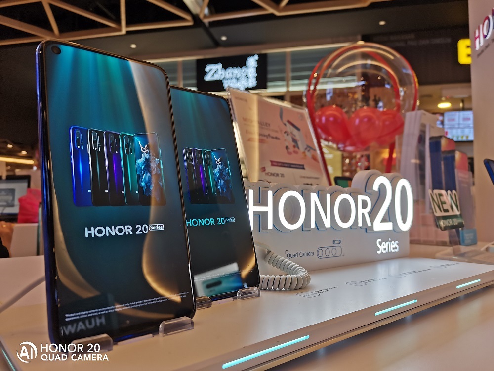 HONOR Experiential Store