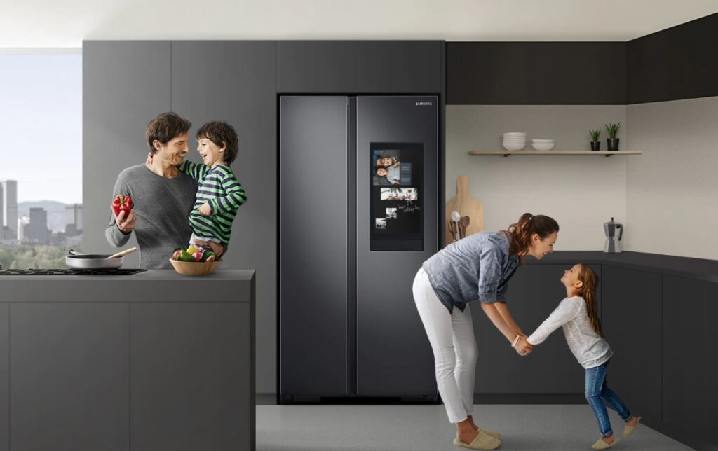 Family Hub Smart Fridge is a One-Stop Centre that Curates Smarter, Seamless Kitchen Experiences