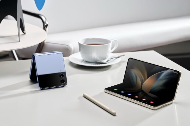 Foldable is The Way Forward – How the Galaxy Z Series Knocks the Bar Smartphone Out of The Park