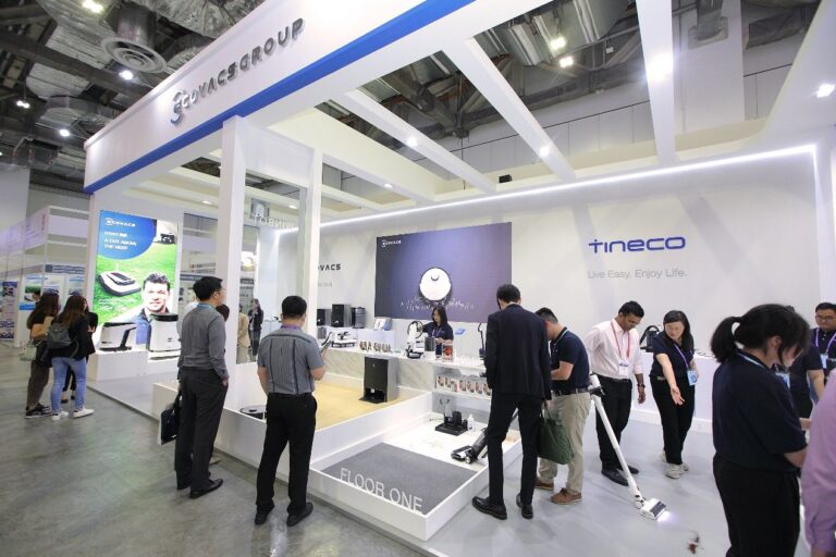 ECOVACS Group Showcases Premium Lifestyle at China’s Machinery Electronics Show in Singapore