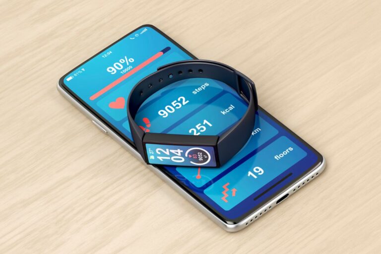 Smart Health Monitoring: Top 10 Gadgets for Tracking Your Well-being