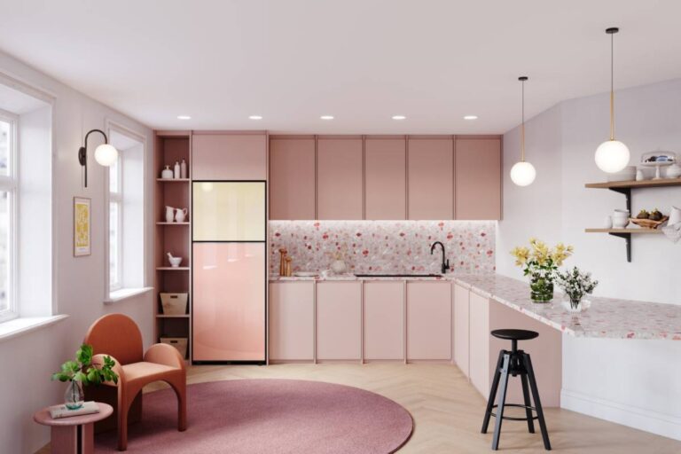 Minimalist or Maximalist; with Samsung’s Bespoke Refrigerator, Everything is Possible