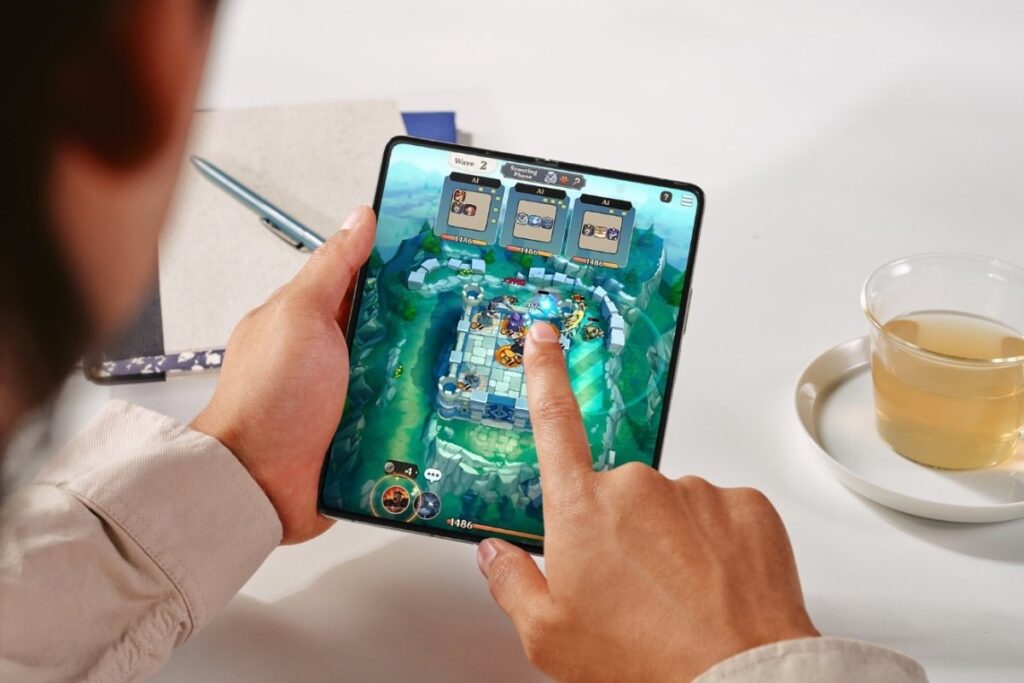 Unfold the World of Gaming on the Galaxy Z Fold5
