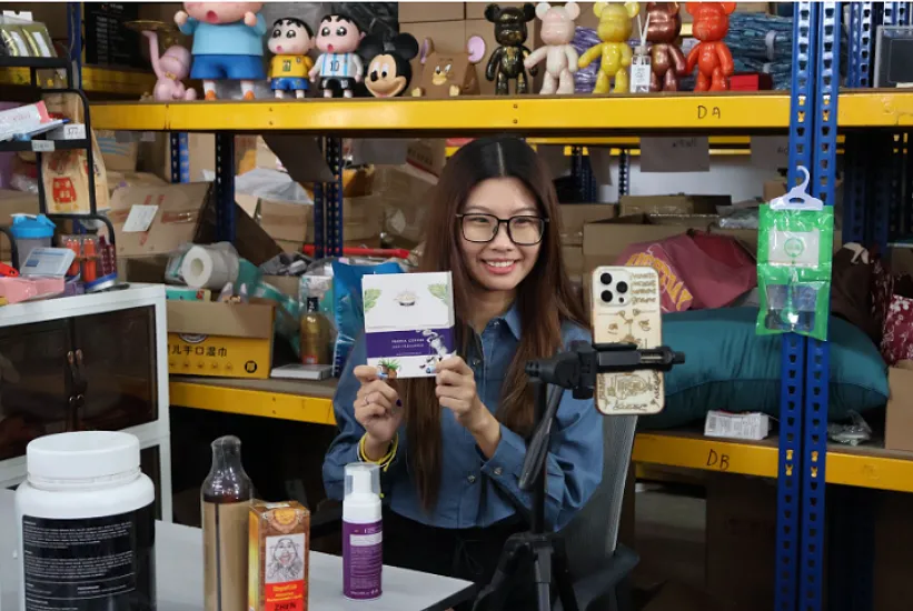 From Struggle to Success: Malaysian Entrepreneurs Turn Facebook Live Into Scalable Businesses Malaysian Entrepreneurs Turn Facebook Live Into Scalable Businesses