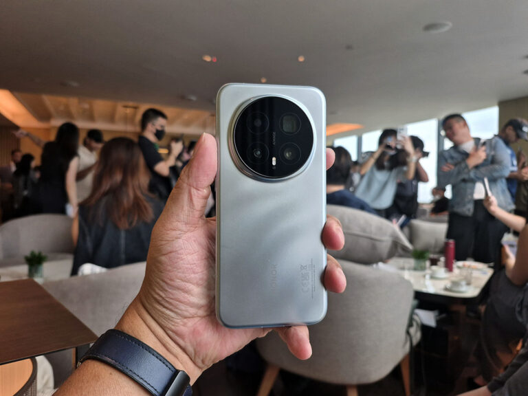 HONOR Unveils Magic8 Pro on Merdeka 118, Showcasing its 200MP Telephoto Camera