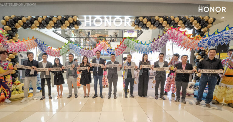 HONOR Magic8 Pro Hot Weekend Sales Draw Massive Crowds Nationwide