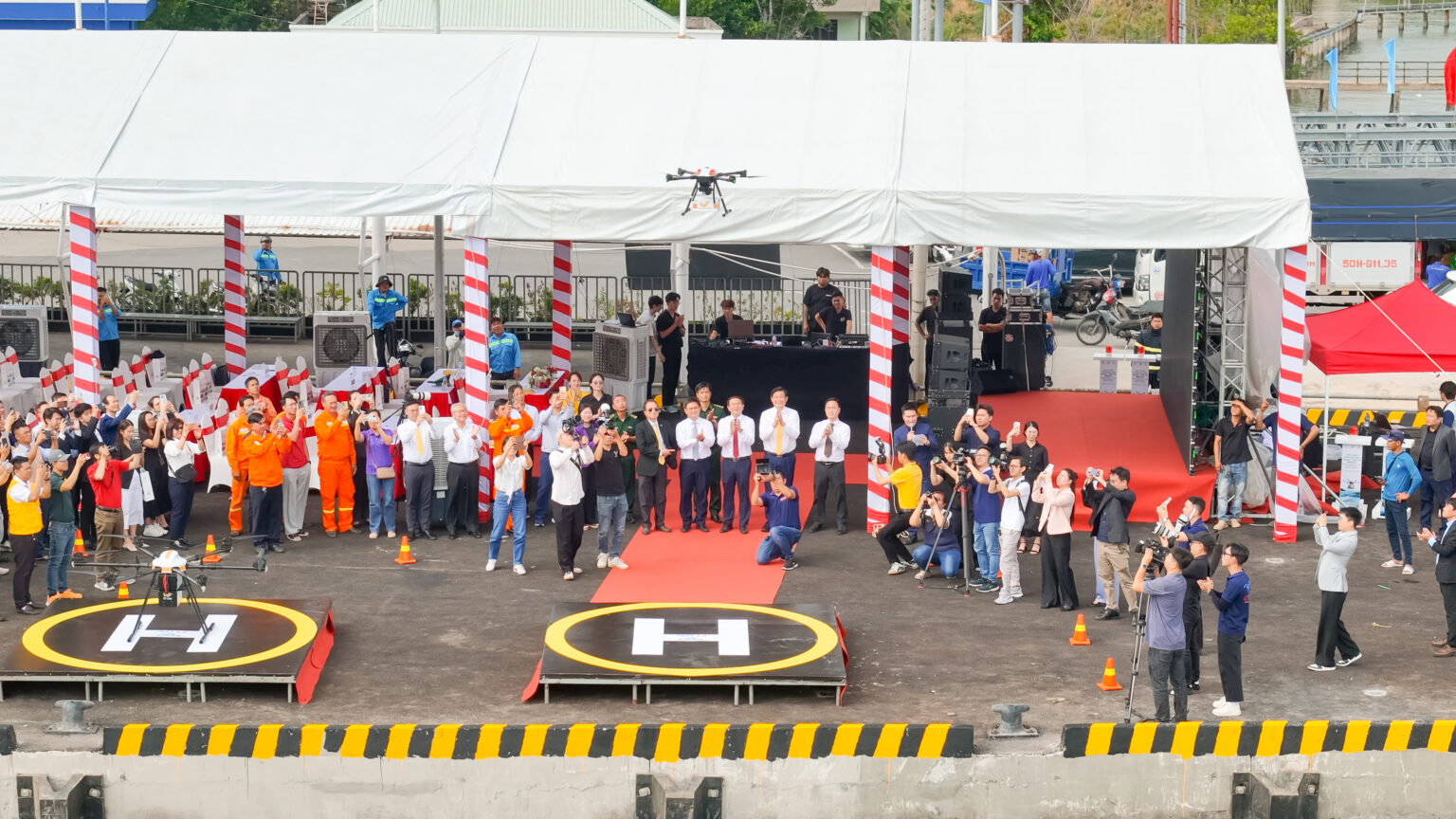 First City in ASEAN to Launch Sea-Crossing UAV Delivery First City in ASEAN to Launch Sea-Crossing UAV Delivery