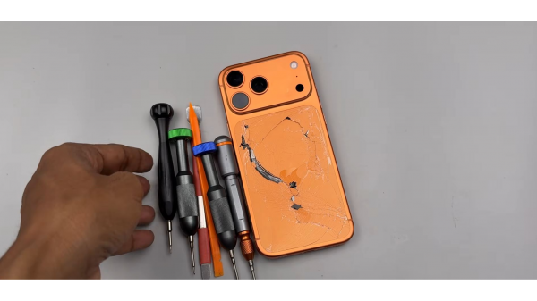 “Love My Phone Repair” Adapts to New Smartphone Tech with Advanced Repairs "Love My Phone Repair" Adapts to New Smartphone Tech with Advanced Repairs
