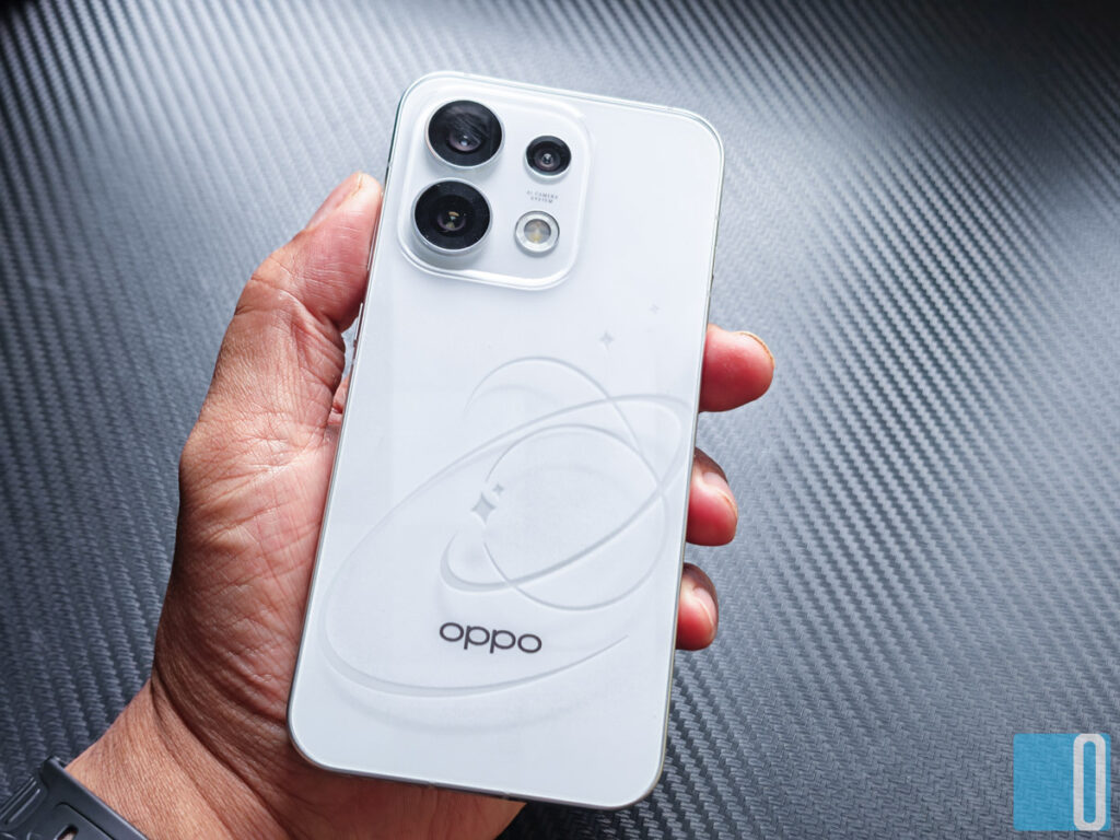 OPPO Reno16 Pro Review: Finally, A Flagship That Fits In Your Pocket OPPO Reno16 Pro Review