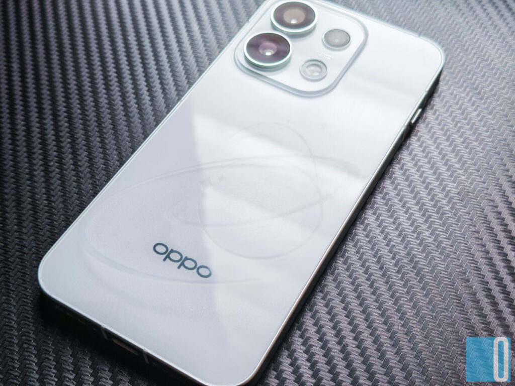 OPPO Reno16 Pro Review: Finally, A Flagship That Fits In Your Pocket OPPO Reno16 Pro Review